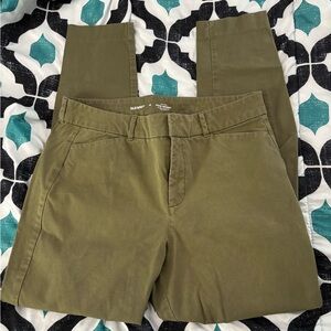 Old Navy Olive Skinny Pants
